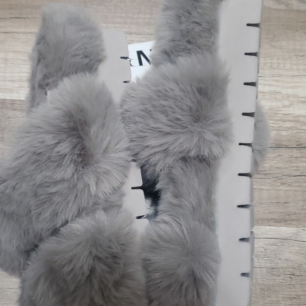 ZARA FAUX FUR LOW HEEL SANDALS Bloggers favorite - Picture 11 of 14